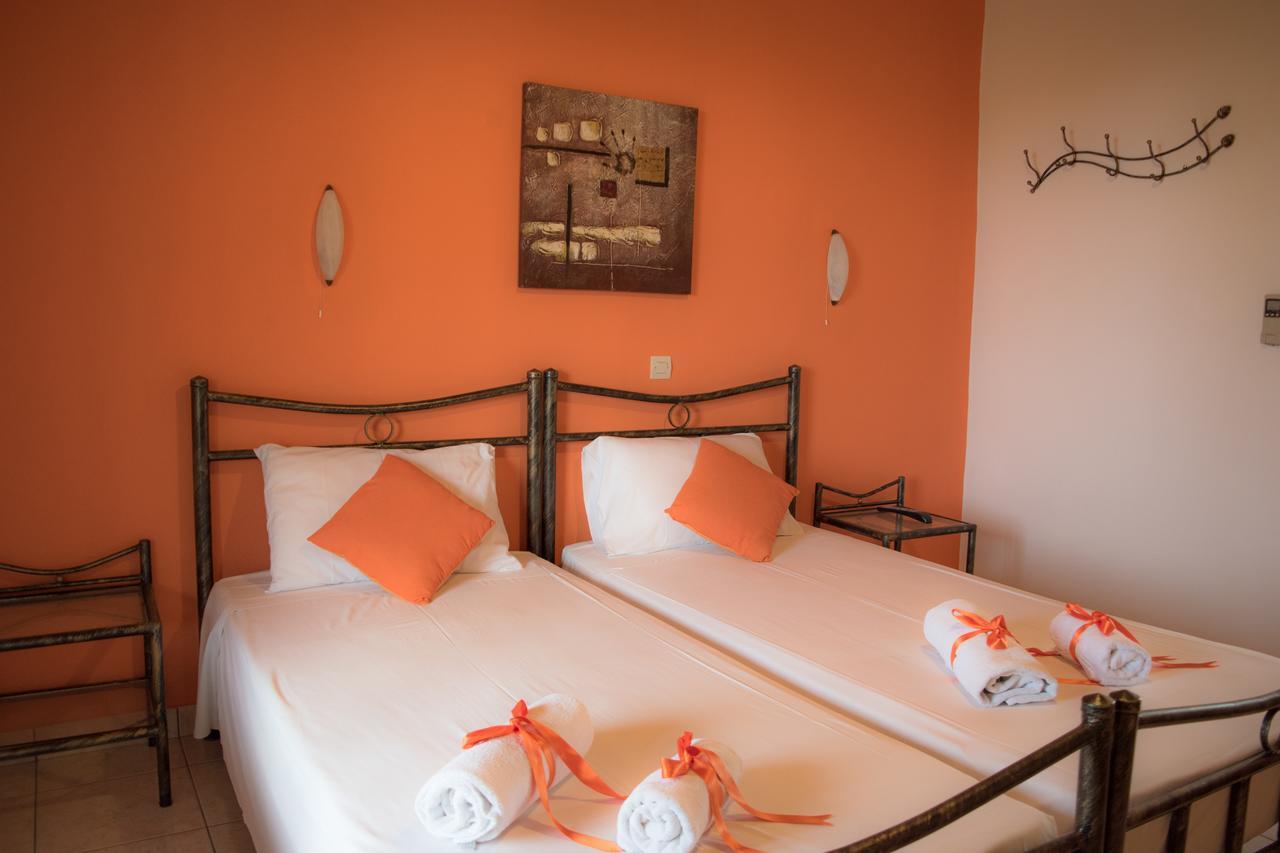Mirsini Apartments Agios Georgios  ภายนอก รูปภาพ